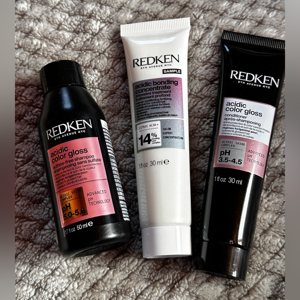 NEW Redken Acidic Bonding Trio Travel Set
